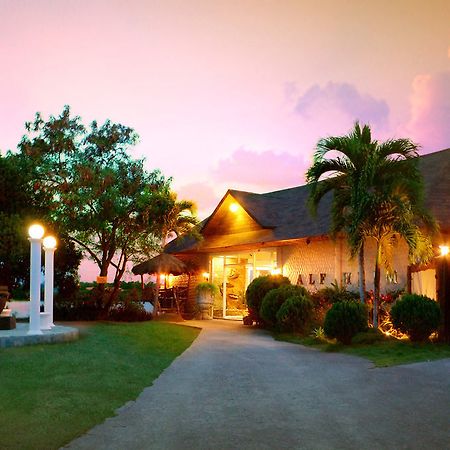 Alfheim Resort มักตัน ภายนอก รูปภาพ